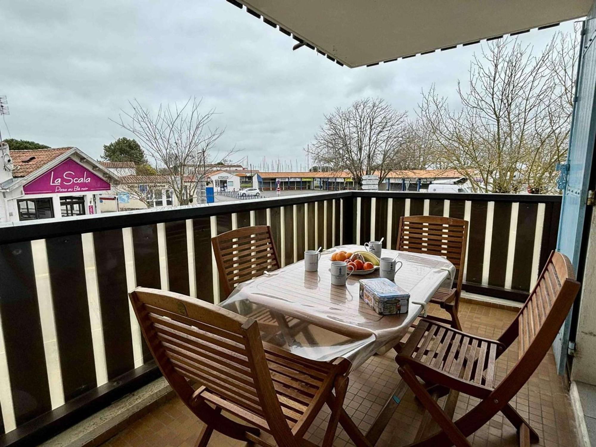 Appartement Cosy A Saint-Georges-D'Oleron, 4 Couchages, Proche Mer Et Commerces, Avec Balcon Et Parking - Fr-1-246A-295 Bagian luar foto